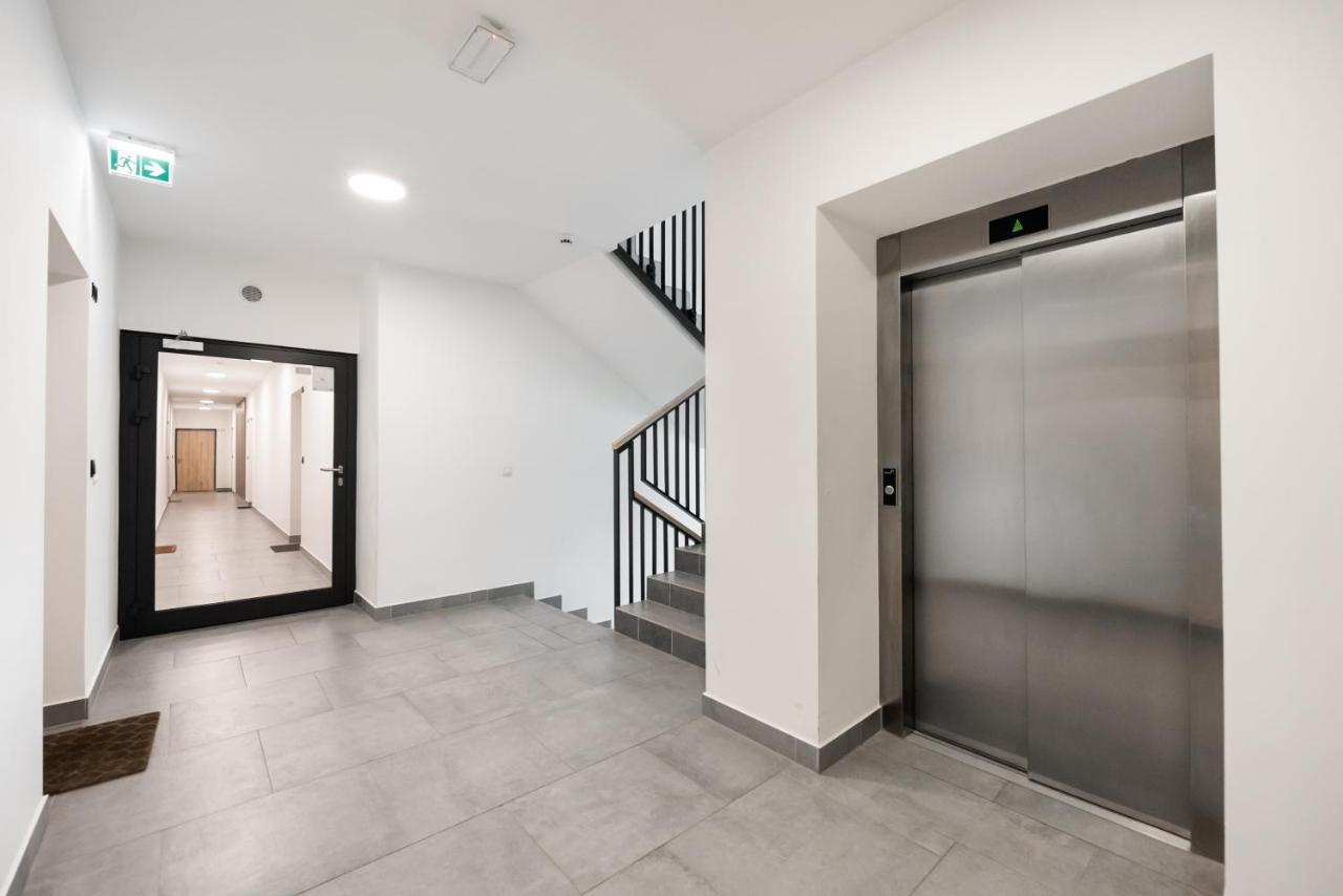 Ursynow Klobucka Comfort Apartment Warszawa Eksteriør bilde